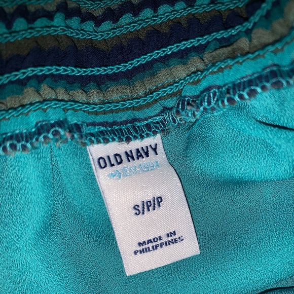 🔥 3/$20 Old Navy High-Waisted Circle Skirt - Picture 3 of 3